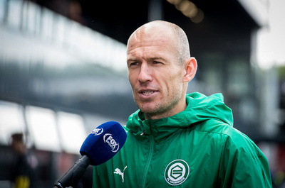 ロッベンが2度目の現役引退「難しい決断」