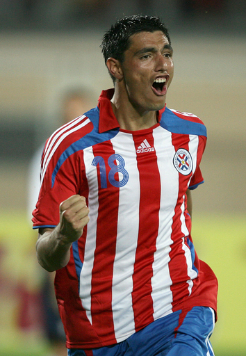 パラグアイ代表のオスカル・カルドソがベンフィカへ移籍