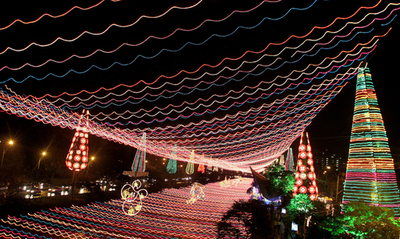 コロンビアでクリスマスイルミネーション