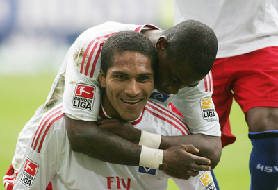 ハンブルガーSVが首位に浮上、バイエルンは今季初勝利