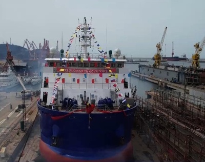 世界初の大型動力測位浅水型特殊探査船「東方物探創新者号」が進水 