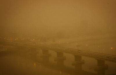 砂嵐のバグダッド