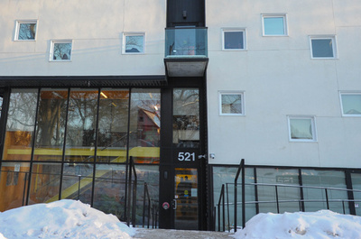 米国から徒歩でカナダ入りの移民、新たに22人