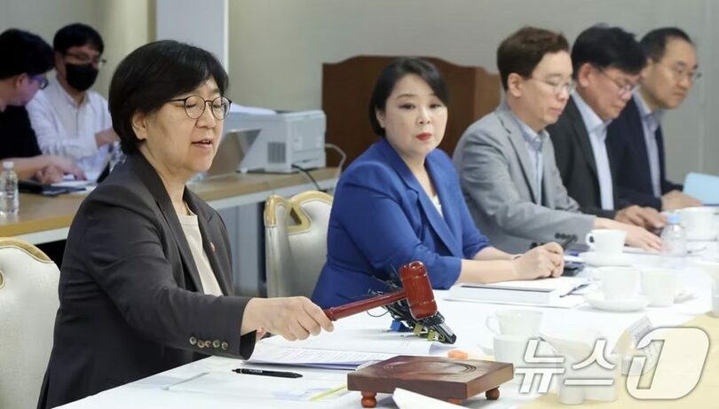 チョン・ウンギョン（鄭銀敬）保健福祉相(c)news1