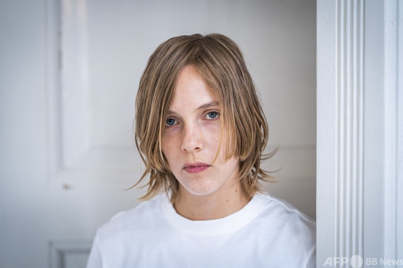 黒人詩人作品めぐり騒動、白人作家が翻訳辞退 オランダ