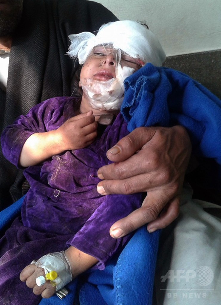 アフガン・パキスタン地震、死者360人超 被災者が支援訴え