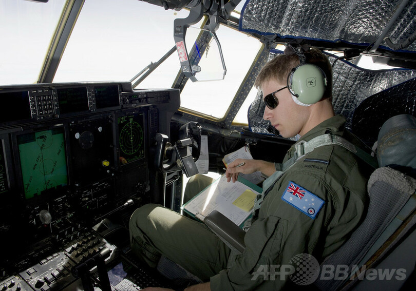 豪が2つの物体を発見 中国発見のものとは別 不明機捜索