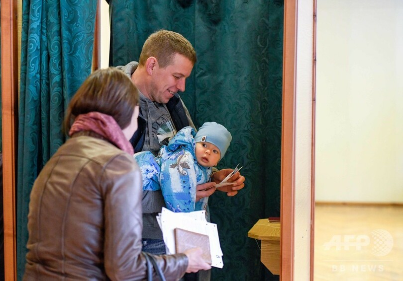 ラトビア総選挙、親ロシア派が第1党に 連立交渉は難航か