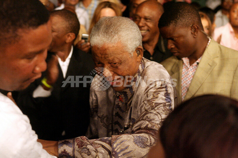 ＜女子ボクシング＞レイラ・アリ 1ラウンドKO勝利でタイトル防衛に成功 - 南アフリカ