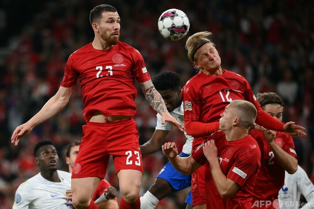 デンマーク代表 サッカーユニフォーム へとへと