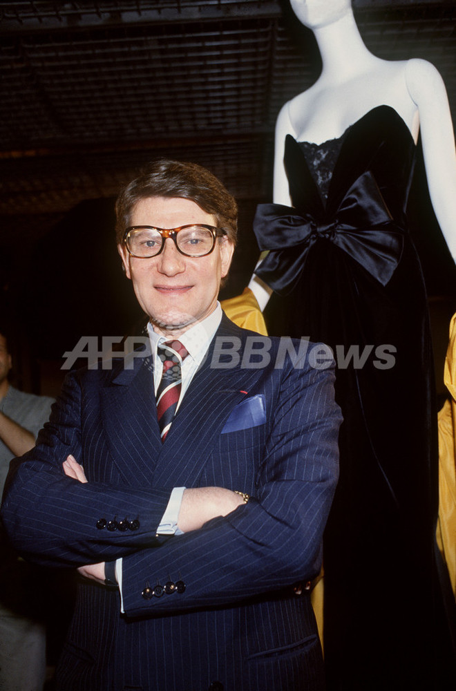 故イヴ・サンローラン氏の所蔵品、11月に再び競売に 写真4枚 国際