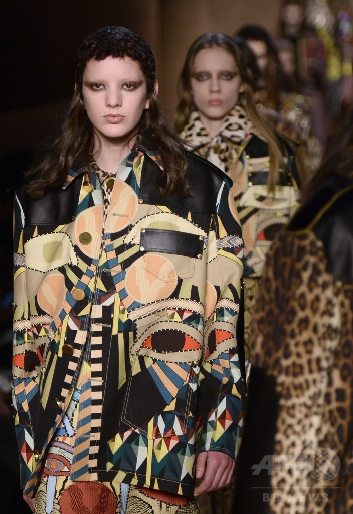 「ジバンシィ」16/17年秋冬