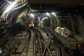 英ロンドン地下を走る郵便鉄道のトンネル（2016年2月4日撮影）。(c)AFP/CHRIS RATCLIFFE