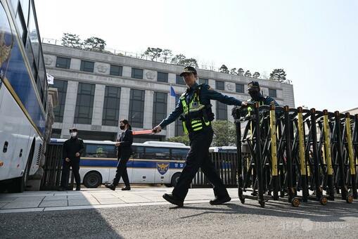 韓国、大統領弾劾審判言い渡し控え警備強化 当日は全警察官動員可能に