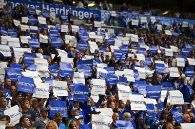 独ブンデスリーガの全チームが難民支援のロゴ着用へ