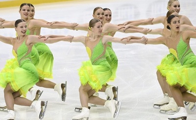 息ぴったり、氷上のシンクロ フィギュア・フィンランディア杯
