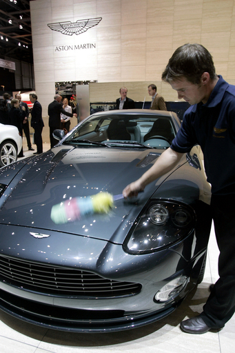 アストン・マーティン、売却先決定か - スイス