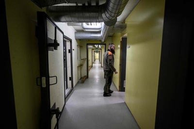 ウクライナ侵攻で核シェルターに再注目 スイス