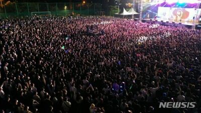 大学祭でアイドル見たい→学生証買って“なりすまし入場”…韓国で急増、高額での売買も