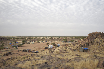 ブルキナファソ北部で爆弾攻撃、民間人35人死亡