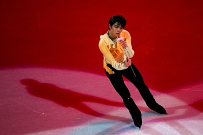 羽生、鍵山、紀平らが華麗な舞 世界フィギュア・エキシビション