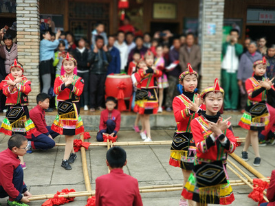 種まきの春、五穀豊穣願う無形文化遺産「班春勧農」 浙江省