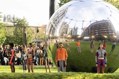 「ハウス・オブ・ホランド」20年春夏