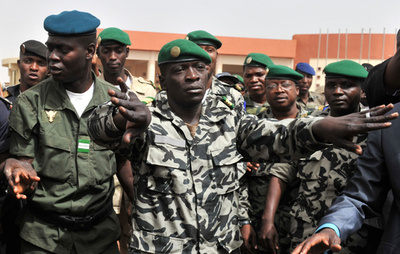 マリ軍事クーデター主導した大尉、中将に昇進 人権団体は批判