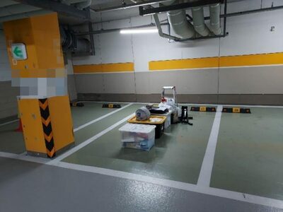 このズルい入居者、どう懲らしめれば？…韓国・がらくたで駐車場占拠「触ったら告訴」だとか