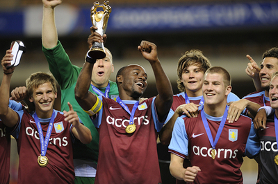 アストン・ビラ PK戦でユベントスを破り優勝、ピースカップ