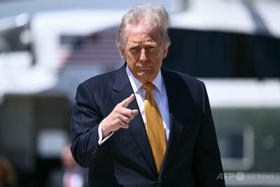 トランプ氏79歳、SNSで陰謀論連投 真夜中から3時間