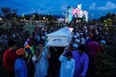 マレーシア神学校火災、放火容疑で少年7人逮捕 薬物反応も