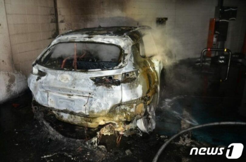 マンションの地下駐車場で火災が発生し、電気自動車1台が全焼した（大邱消防安全本部提供）（c）news1