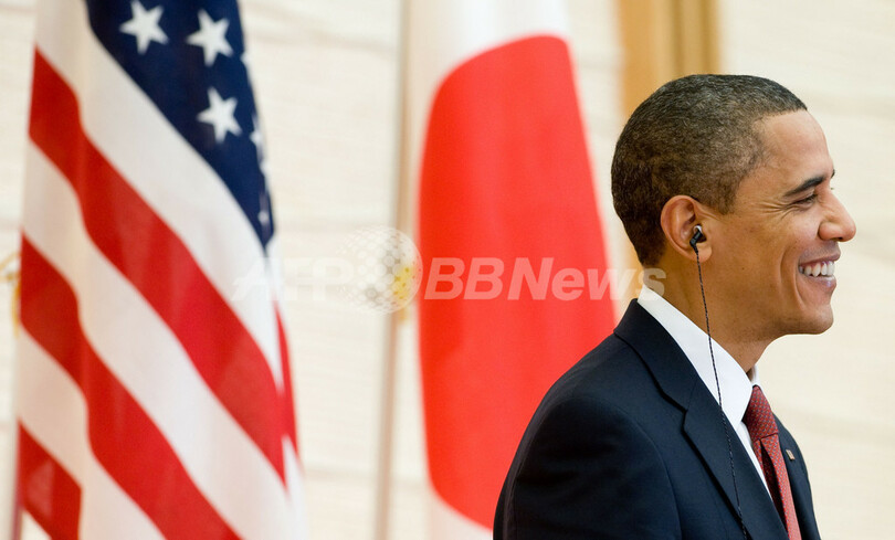 普天間問題の早期解決で一致、日米首脳が会見