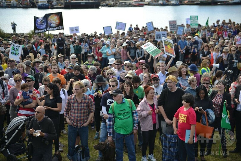 世界各地で気候変動対策求めデモ、著名人らも参加