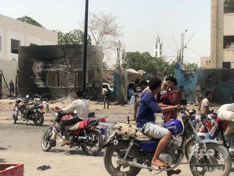 イエメン・アデンで攻撃相次ぐ、49人死亡
