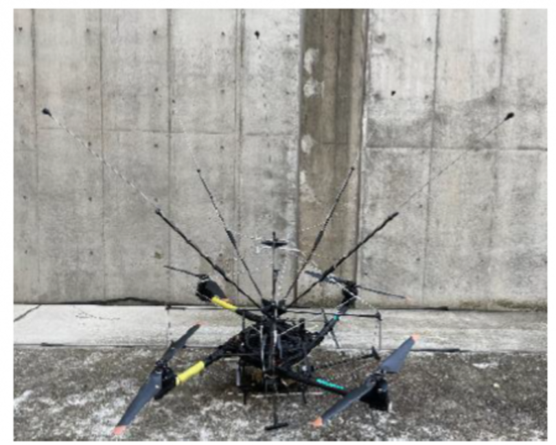 世界初、ドローンを使用した雷の誘発・誘導に成功<br />~空飛ぶ避雷針として街やインフラ設備を守り、雷被害ゼロの社会をめざす~