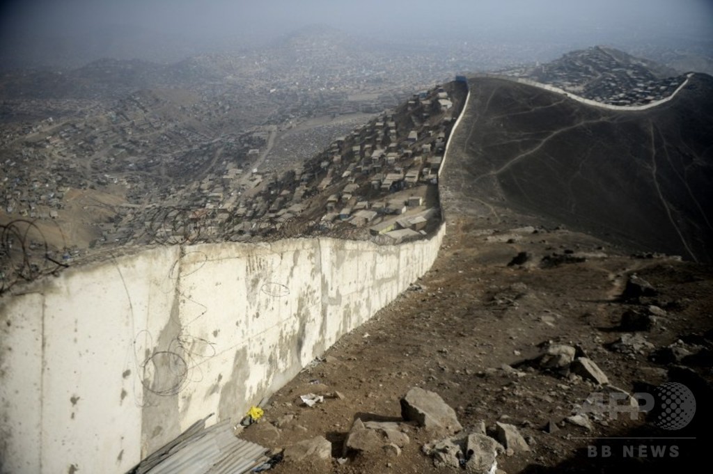 ペルー「恥の壁」が突き付ける重大問題、大統領選 5日決選投票 写真7枚 国際ニュース：AFPBB News
