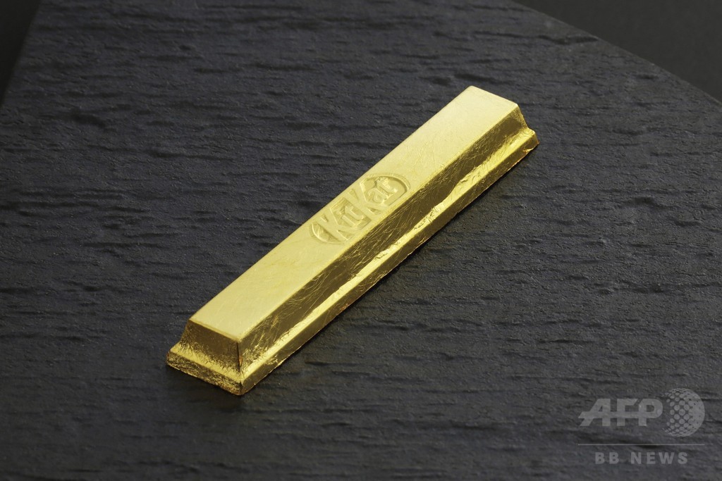 「金のキットカット」限定発売、1本2016円 「金のキットカット」限定発売、1本2016円