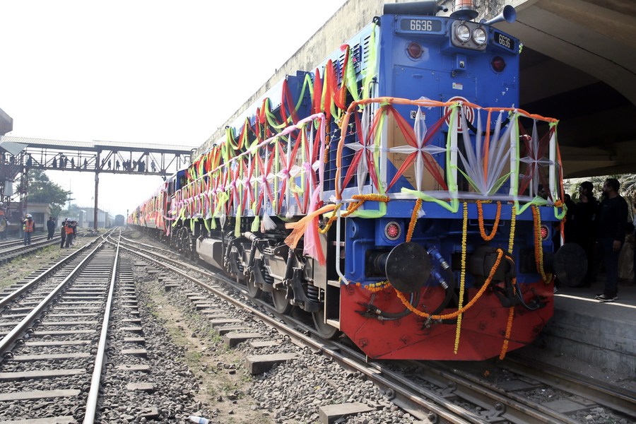 バングラ最大の鉄道プロジェクト全線開通 中国企業が建設 写真5