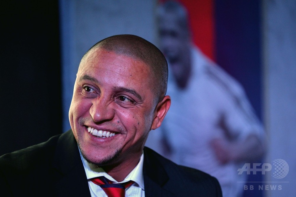 ロベルト・カルロス氏がインドで現役復帰、兼任監督に 写真3枚 国際ニュース:AFPBB News