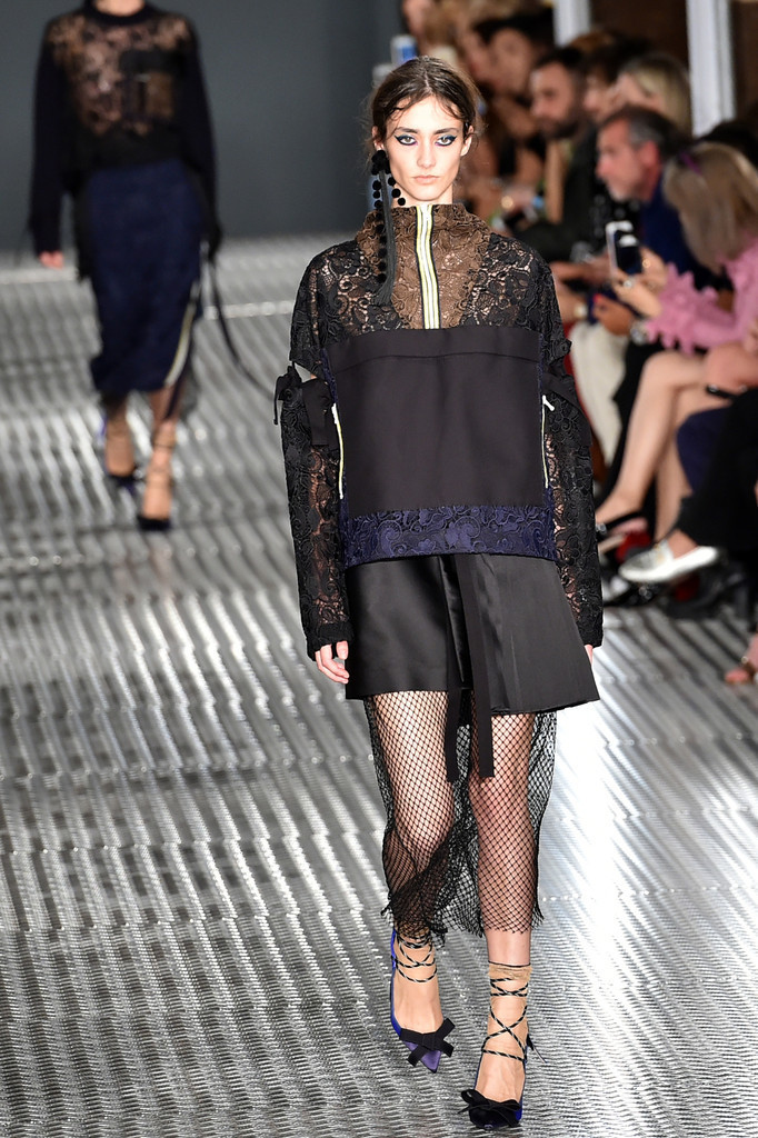 「ヌメロ ヴェントゥーノ」17年春夏