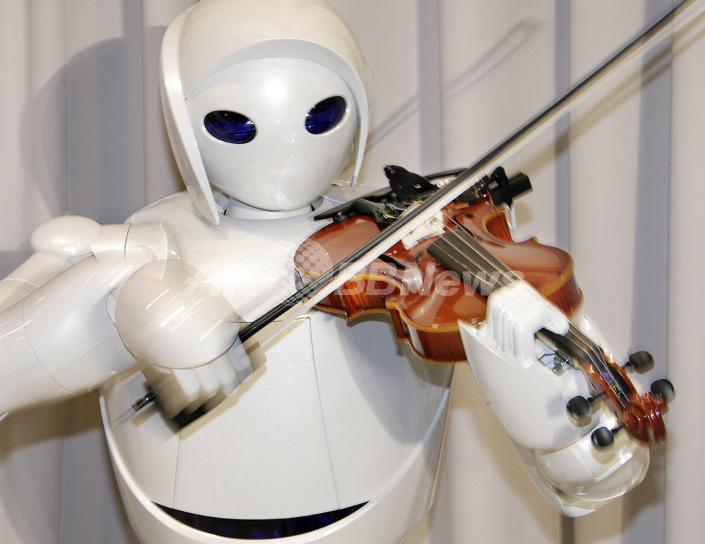 トヨタ、バイオリンロボットなど新型ロボット公開 写真10枚 