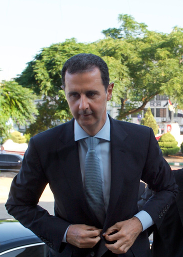 シリア、全土で3日間停戦 大統領は地方で異例の礼拝