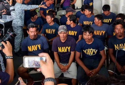 中国政府、フィリピン漁船への衝突認める 「当て逃げ」は否定