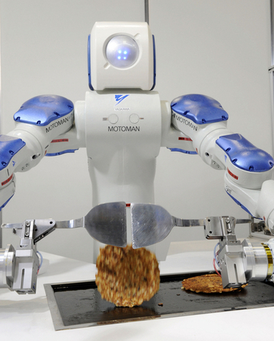 忙しいあなたにぴったり、お好み焼きロボット登場 大阪