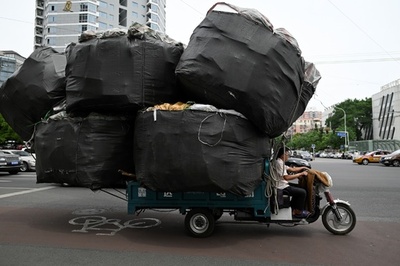 【今日の1枚】大きな荷物、走る