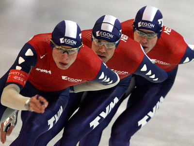 ＜スピードスケート 06-07W杯・エアフルト大会＞オランダ 男子チームパシュートで優勝 - ドイツ