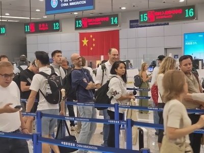 中国 1～8月の出入境者4億9900万人 ビザ免除入境は26.8%増