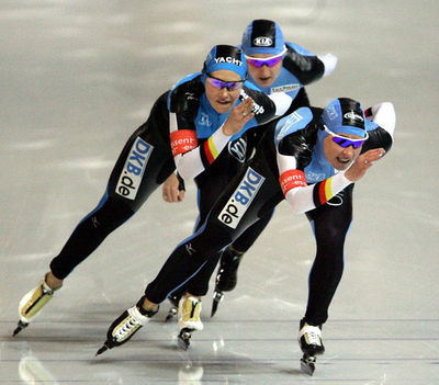 ＜スピードスケート 06-07W杯・エアフルト大会＞ドイツ 地元大会で優勝を果たす - ドイツ